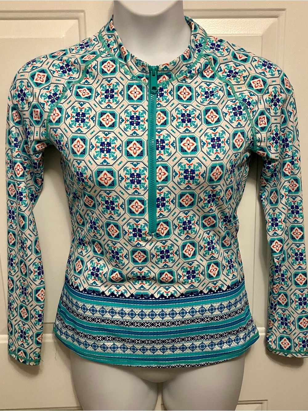 Aqua et Sol L Long-Sleeve Printed Zip-Front Women's Top Teal White Boho Print